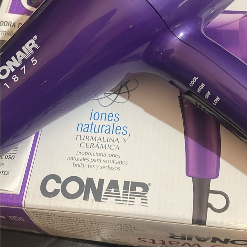 Purple Hair Dryer CONAIR 1875 WATTS POWERFUL VALENTINES DAY💜💜💜💕💕❤️gift - Picture 3 of 5